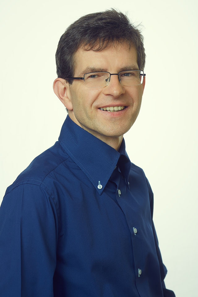 Janez Žigon, univ. dipl. inž. el. : strokovni sodelavec pri pedagoškem procesu
