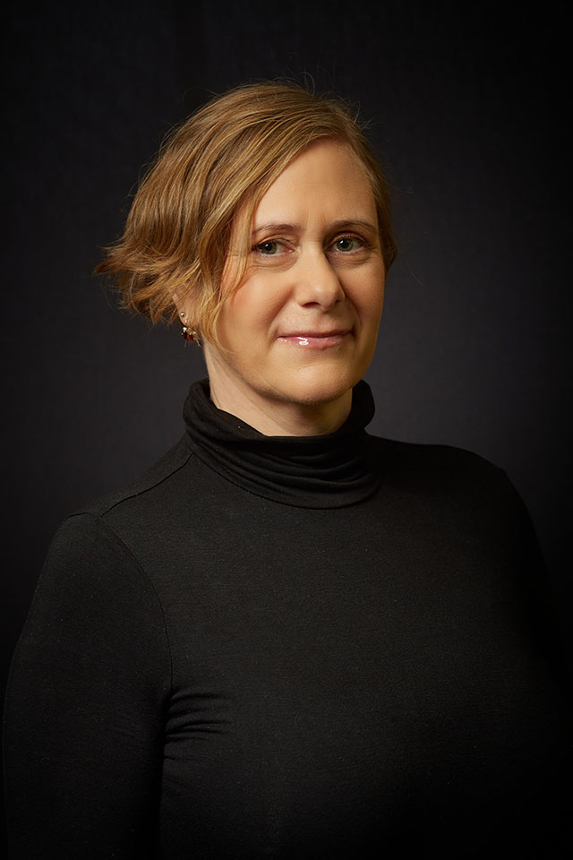 znan. sod. dr. Tina Batista Napotnik, univ. dipl. biol. : znanstvena sodelavka